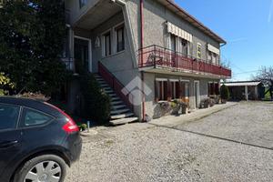 4 LOCALI A QUARTO D'ALTINO