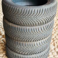 Gomme Invernali  Continental 205/55 R16