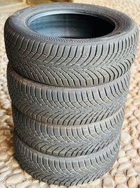 Gomme Invernali  Continental 205/55 R16