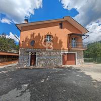 Casa indipendente - Cascia