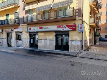 Locale commerciale - Zona Mellusi