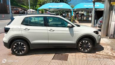 T cross pari al nuovo