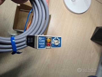 Sensore Fotoelettrico Telemecanique XUM H703535