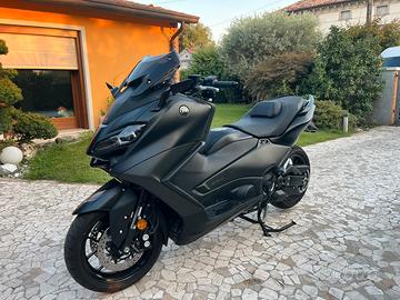 Yamaha tmax 560 2022