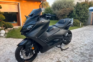 Yamaha tmax 560 2022
