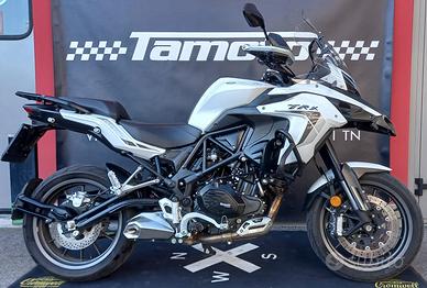 Benelli TRK 502 STRADA