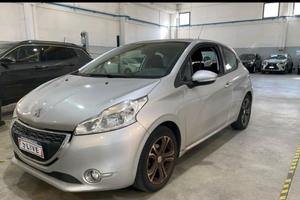 Peugeot 208 1.2 Active