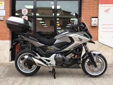 Honda NC 750 X DCT ABS 2017 - FINANZIABILE
