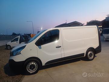 Renault trafic km 88000 euro 6
