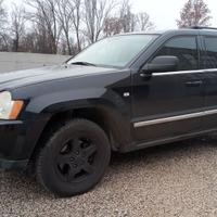 Jeep Grand Cherokee limited gancio traino