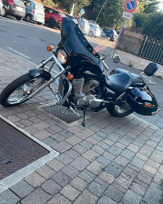 Honda Shadow VT750 C2