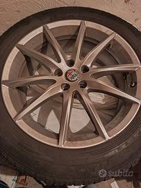 cerchi alfa romeo Stelvio con invernali da 19