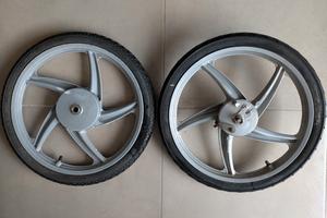 piaggio ciao cerchi in lega grimeca raggio 17 