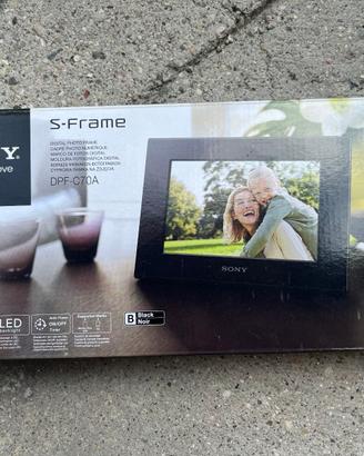 Sony DPF-C70A Cornice Digitale, 7"