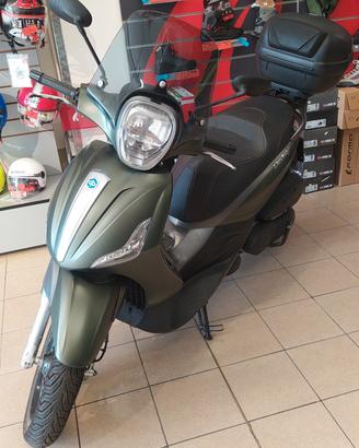 Piaggio Beverly 350