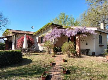 VILLA SINGOLA A OLEVANO ROMANO
