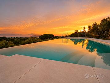 Terracina appartamento in villa con piscina