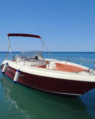 BARCA A  MOTORE AS MARINE 590