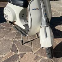 Vespa 50 special