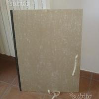 Cartelle in robusto cartone