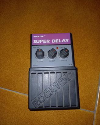Pedale per chitarra Rocktek Super Delay SDR-01