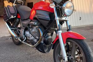 Moto Guzzi Breva 750