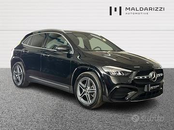 MERCEDES-BENZ GLA 200 d AMG Line Advanced Plus Dig