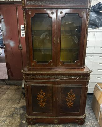 Credenza francese