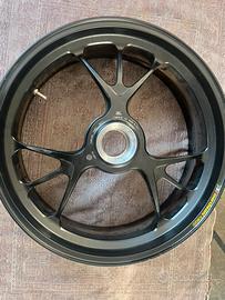 Cerchio forgiato Panigale