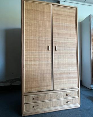 Armadio, letto e comodini in rattan