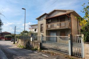 Casa indipendente centrale