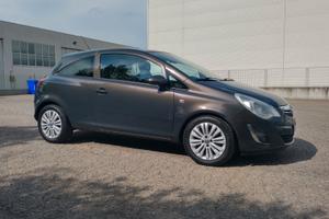 Opel Corsa 1.2 85CV 3 porte GPL-TECH Edition