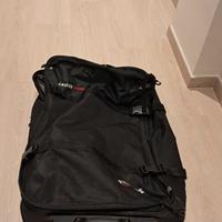 Trolley grande da 85l rovinato esternamente