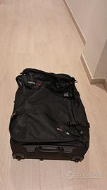 Trolley grande da 85l rovinato esternamente