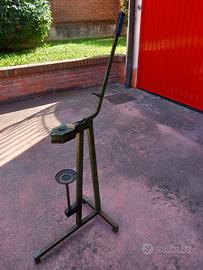 Tappatrice per bottiglie