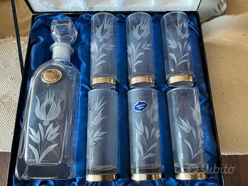 Bicchieri e bottiglia cristallo argento vintage