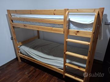 Letto a castello in legno d’abete