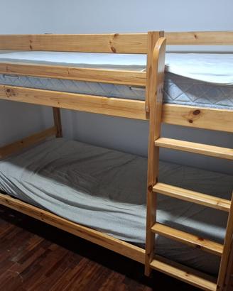 Letto a castello in legno d’abete