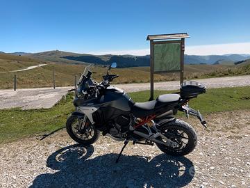 Ducati Multistrada V4 S radar