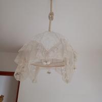 lampadario pizzo vintage camera da letto 