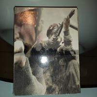 custodia a tema guerra per film e videogiochi 