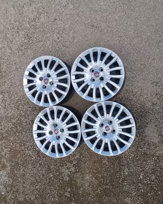 N.4 CERCHI ORIGINALI FIAT GRANDE PUNTO R.15”