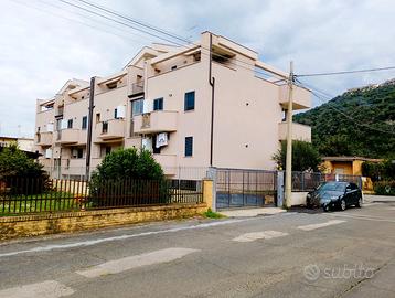 Box/Posto auto 22 mq