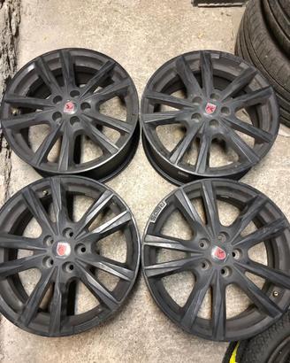Cerchi in lega 16” Fiat 500L