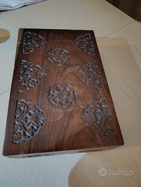 Scatola in legno portagioie