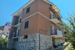 Appartamento di 80 mq Buono stato