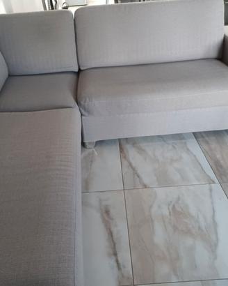 Arredamento casa - divano ad angolo con letto