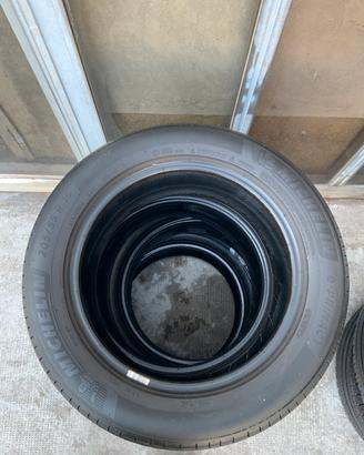 Pneumatici 205/55-16 94V usate