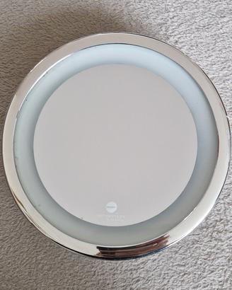 Specchio con luce a LED ed ingrandimento 7 volte 