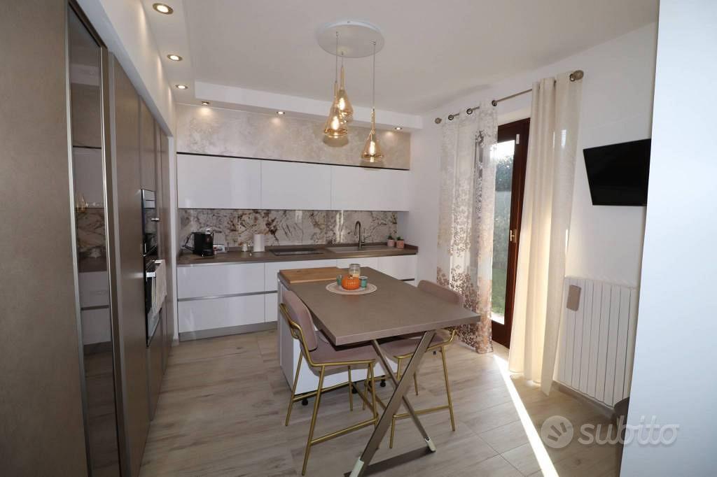 Casa – Misinto - Vista 4